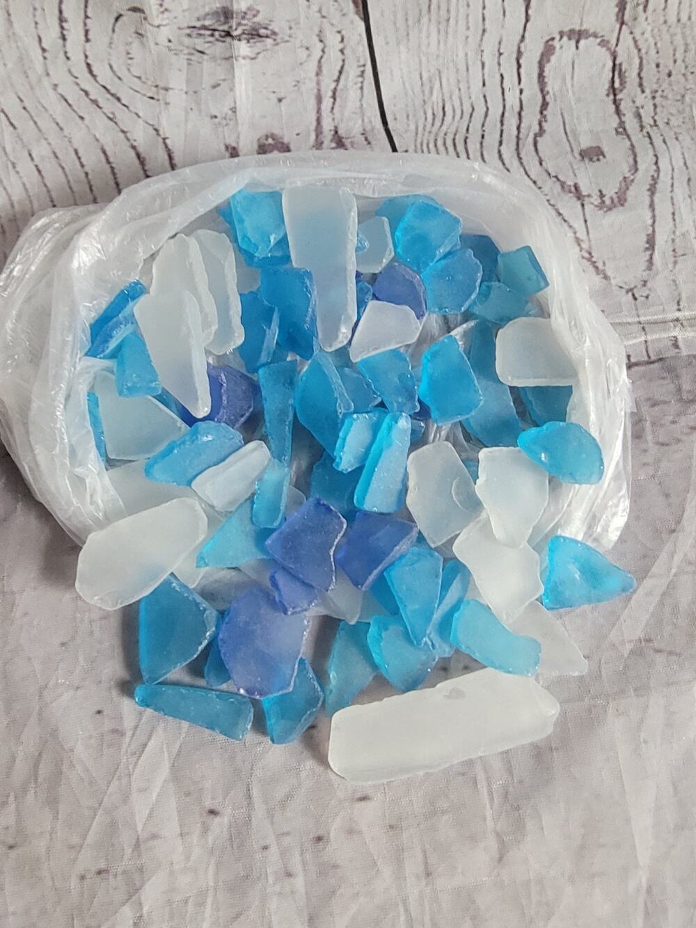 Sea Glass for Crafts 9oz 73 pieces Frosted Seaglass Vase Filler and Aqurium